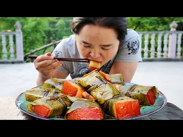 五花肉新吃法,用粽子叶包裹,苗大姐一口一个,入口即化,真香~【苗阿朵美食】